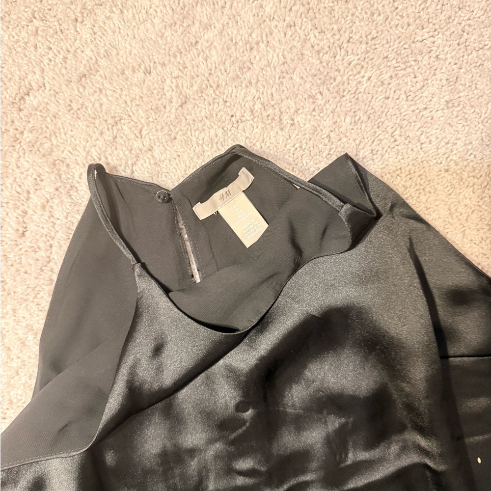 H&M Cami Black Silk top Size L - Picture 7 of 8